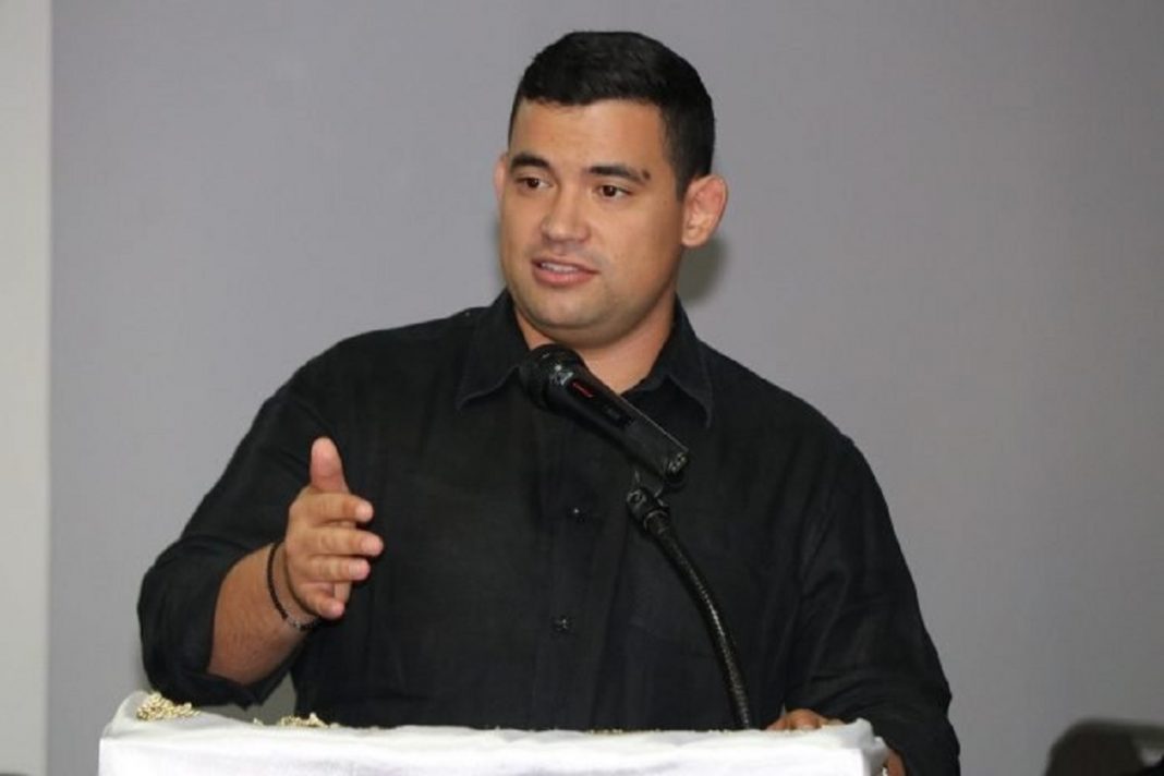 Alcalde de Maneiro anuncia reapertura de su municipio este 10 de mayo