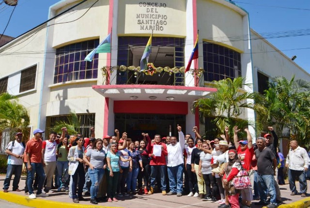 En el municipio Mariño rechazan planes terroristas contra el país