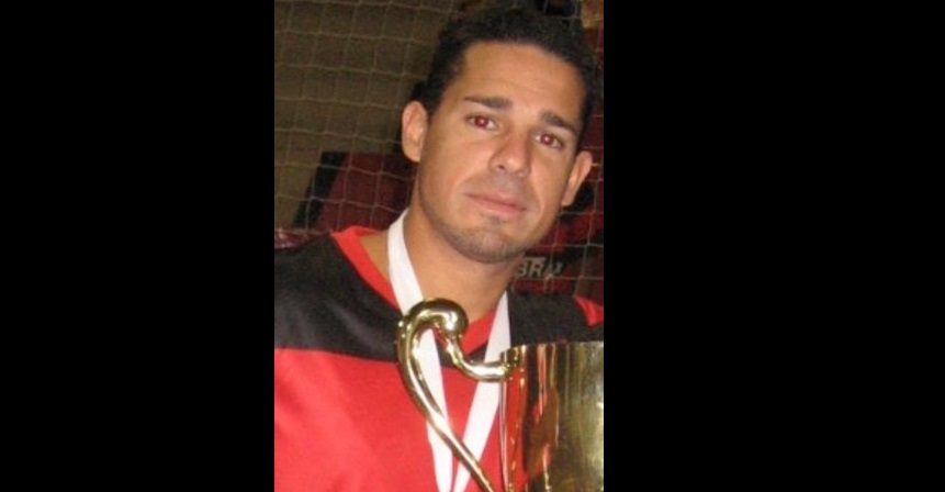 Exjugador brasileño de fútbol murió posiblemente por Covid-19