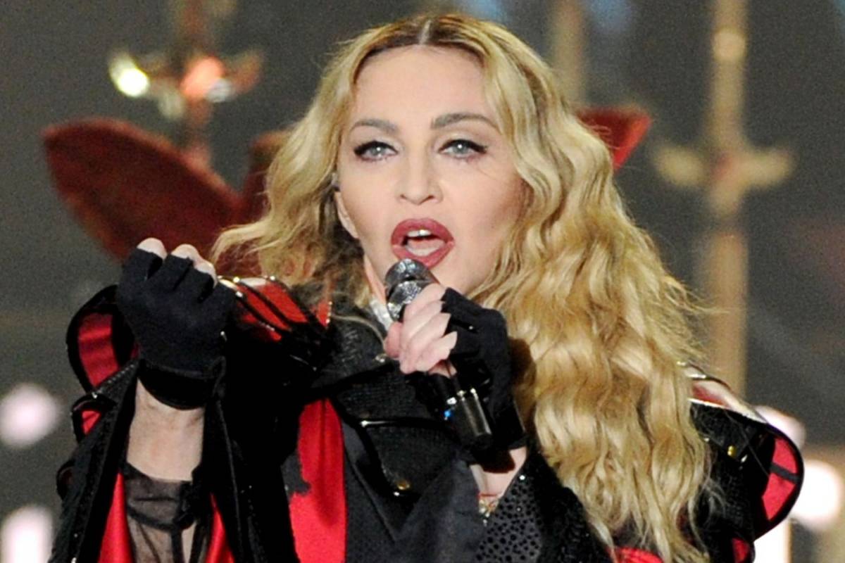 Madonna dice que «respirará el aire con Covid-19» por tener anticuerpos