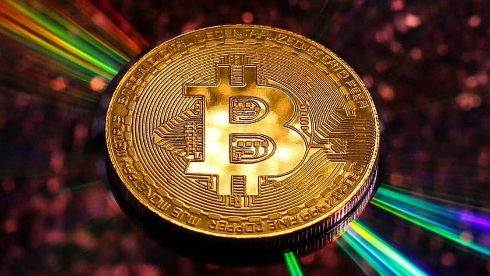 Valor del bitcoin se incrementa a casi 10.000 dólares este jueves