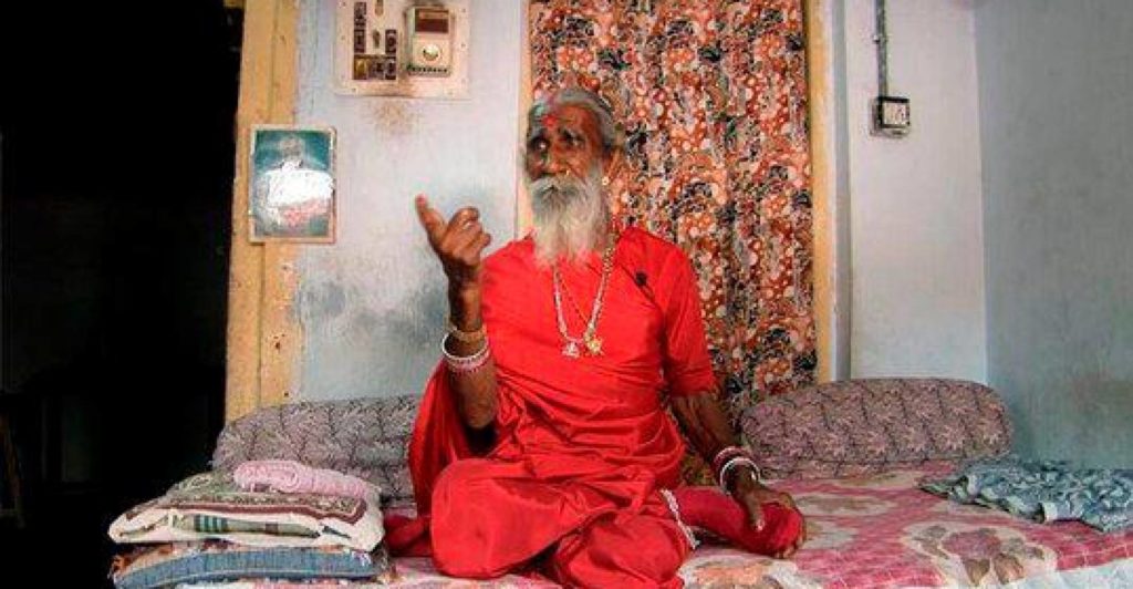 Yogui indio muere, afirmaba que llevaba 80 años sin comer ni beber