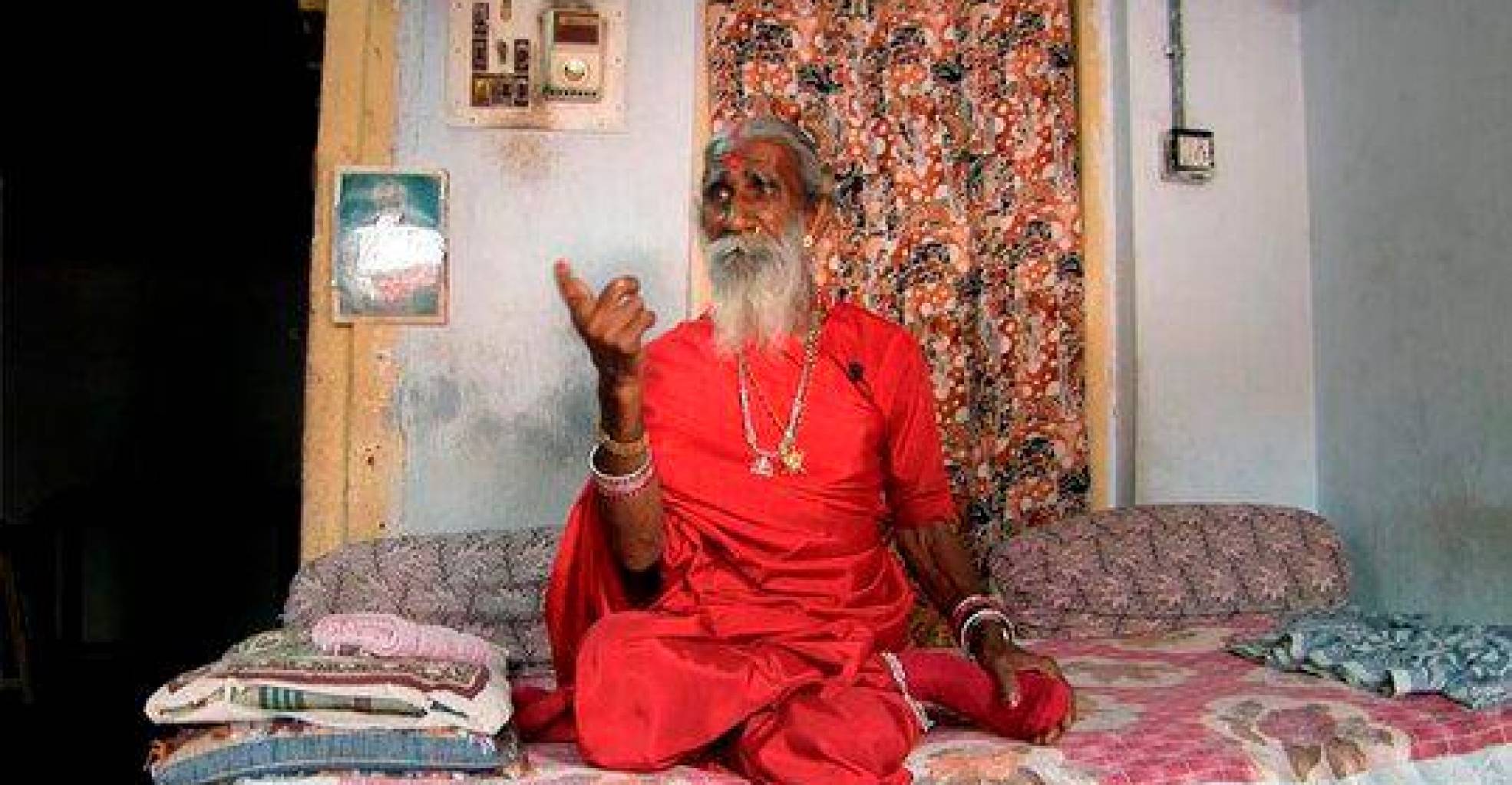 Yogui indio muere, afirmaba que llevaba 80 años sin comer ni beber