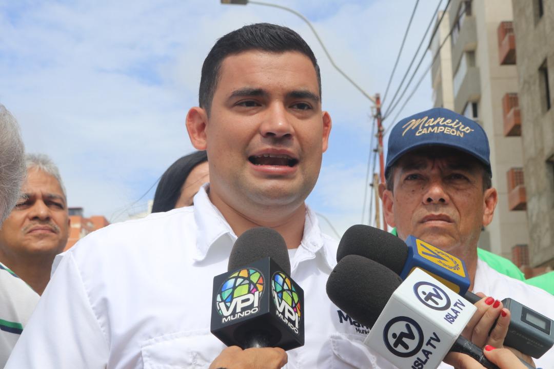 Alcalde Morel David apuesta por la recuperación económica de Maneiro tras su reapertura