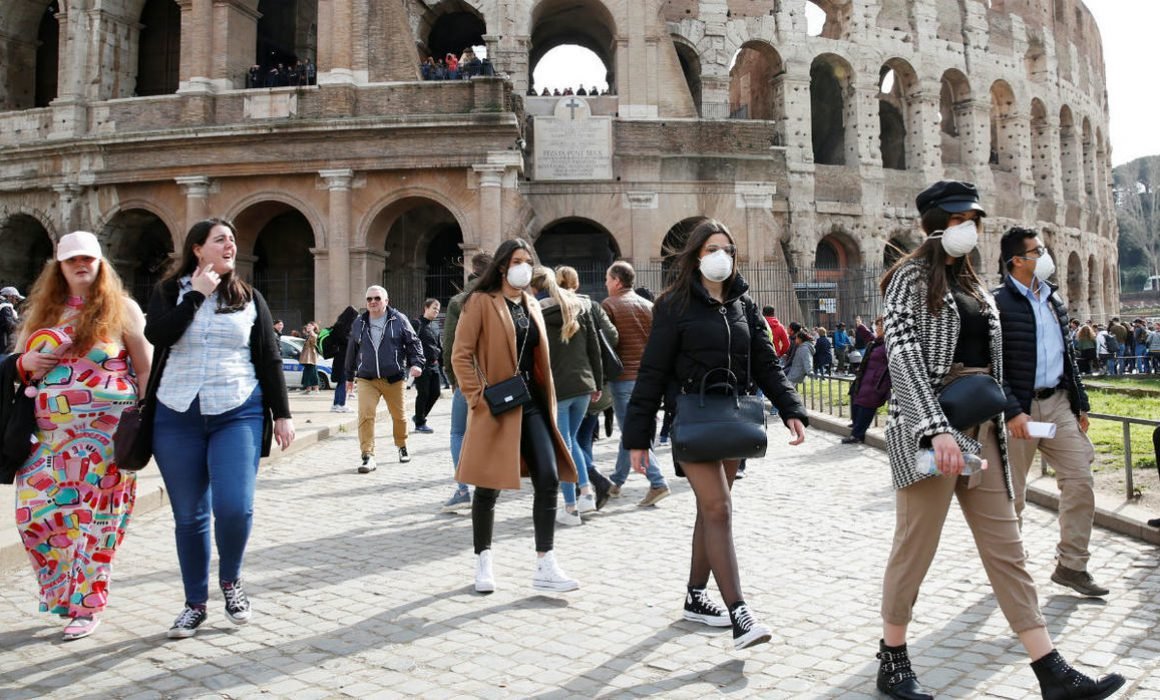 Confirman 49 decesos y 262 contagios en las últimas 24 horas en Italia