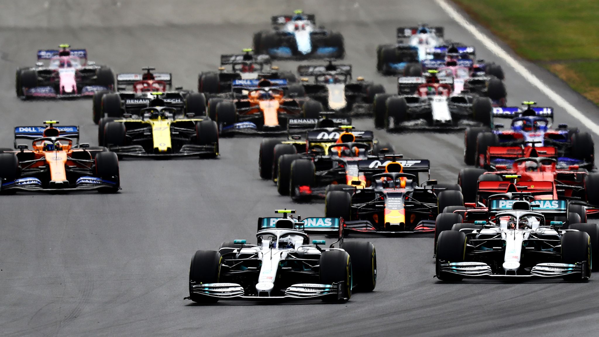 Fórmula 1 reanudará la competencia y así quedó el calendario