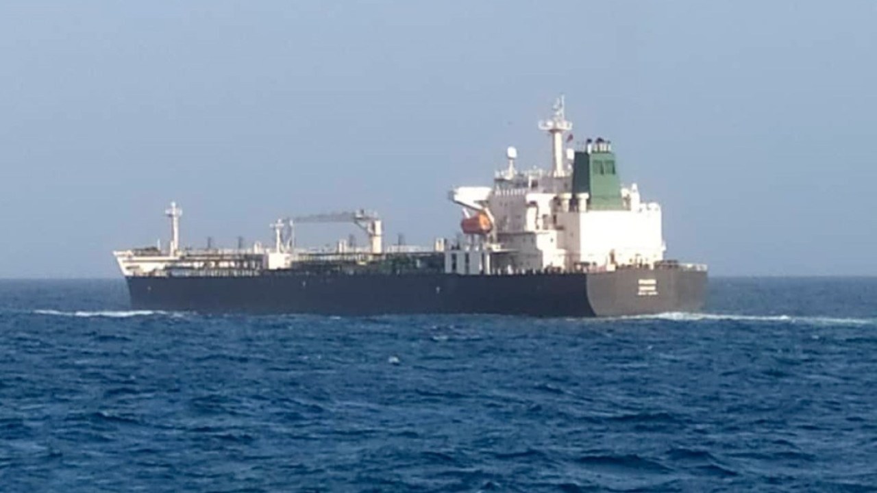 Quinto barco iraní ingresó a aguas venezolanas