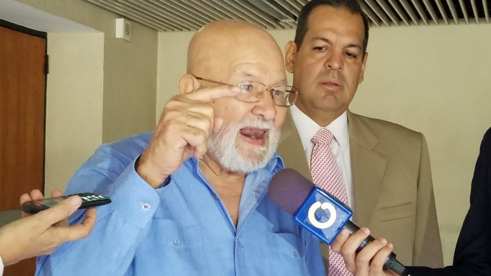 Benito Urrea Mesa Social de Caracas