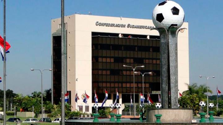 Conmebol conforma comité de especialistas médicos para abordar COVID-19 durante Copa Libertadores