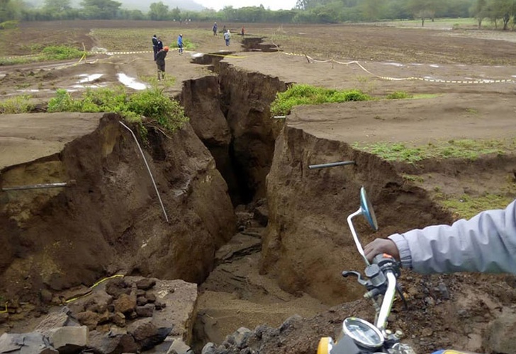 Una enorme grieta en Kenia es el principio de la fractura del continente africano