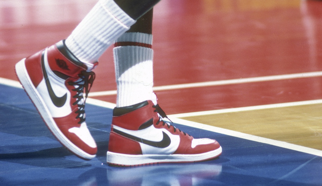 Zapatillas de Michael Jordan serán subastadas a un precio de récord mundial