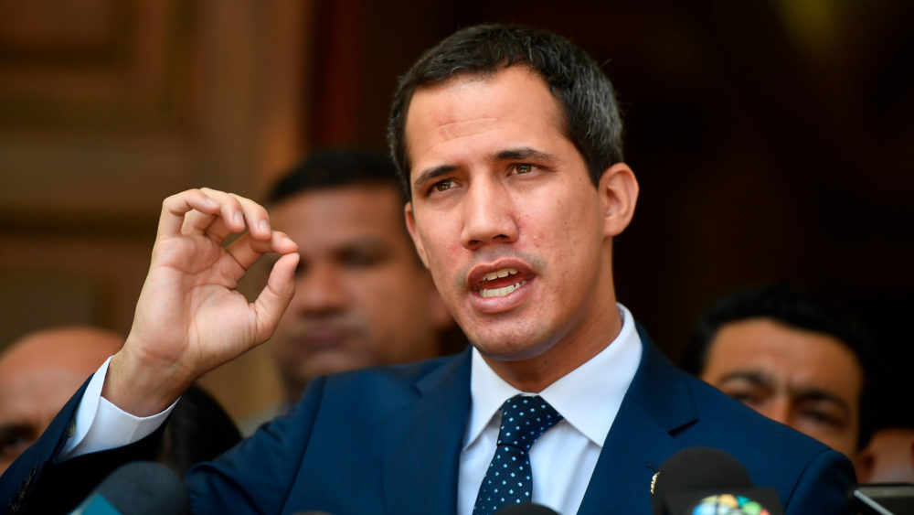 Guaidó base militar