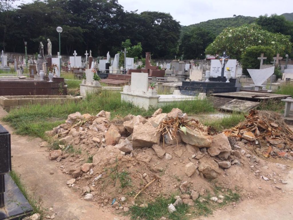 En el olvido: Cementerio de La Asunción en Nueva Esparta se encuentra descuidado por las autoridades