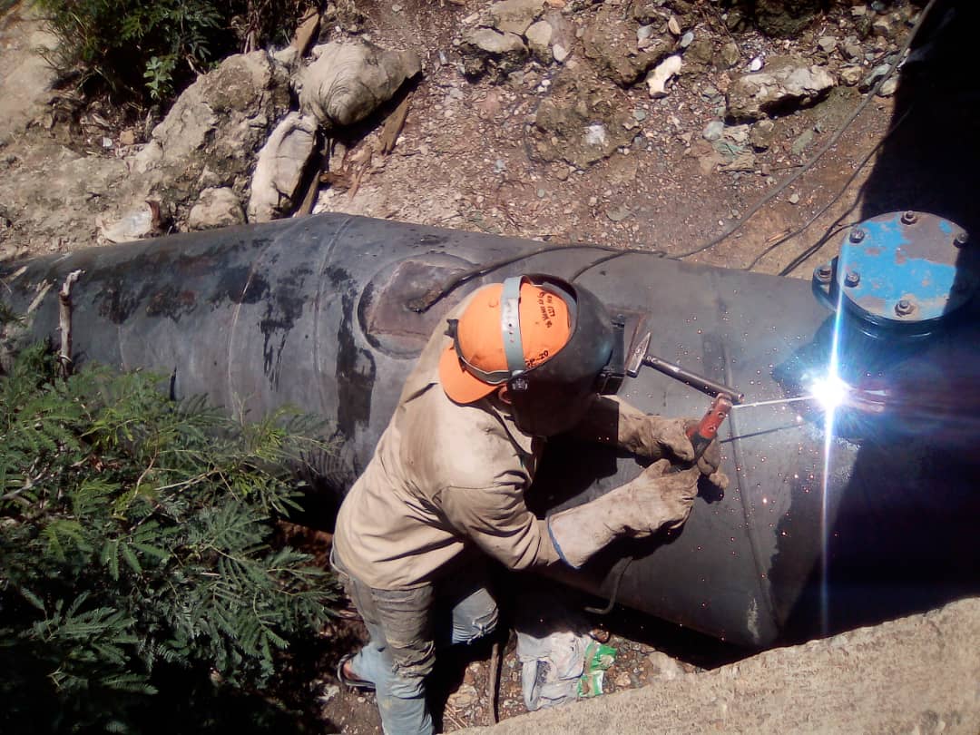 Hidrocaribe reparó fuga de agua potable en el sector 911, municipio García