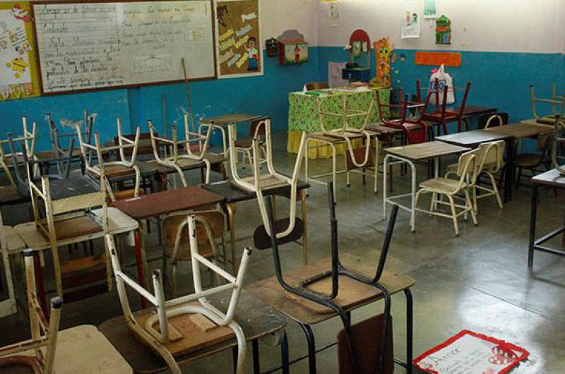 Municipio Maneiro se prepara para enfrentar el año escolar con modalidad a distancia