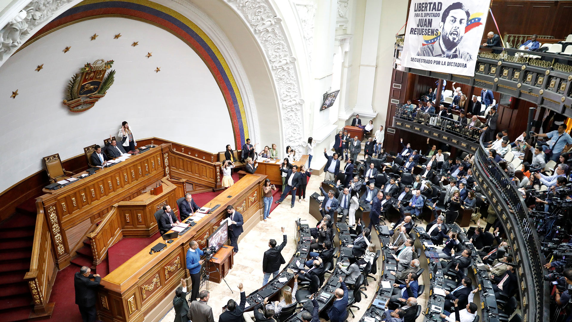 Asamblea Nacional debatirá sobre la situación de migrantes venezolanos