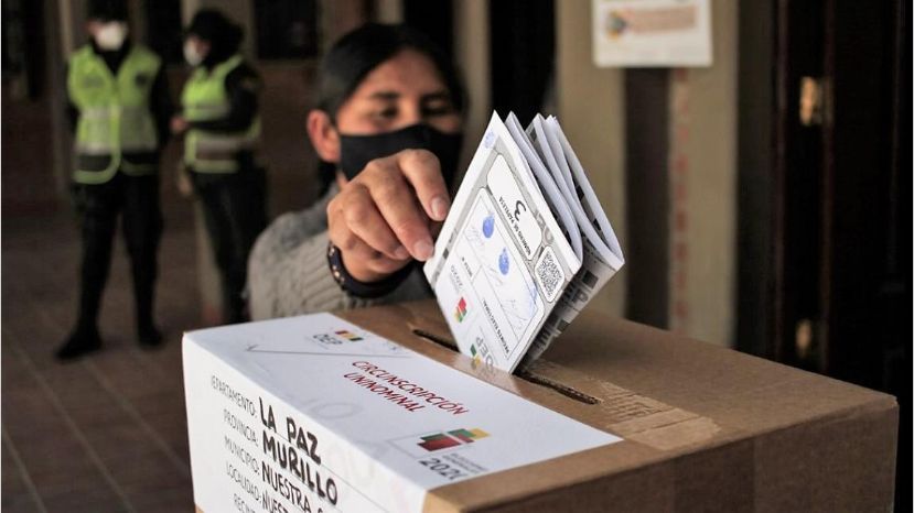 En medio de la pandemia: Bolivia elegirá un nuevo presidente este domingo