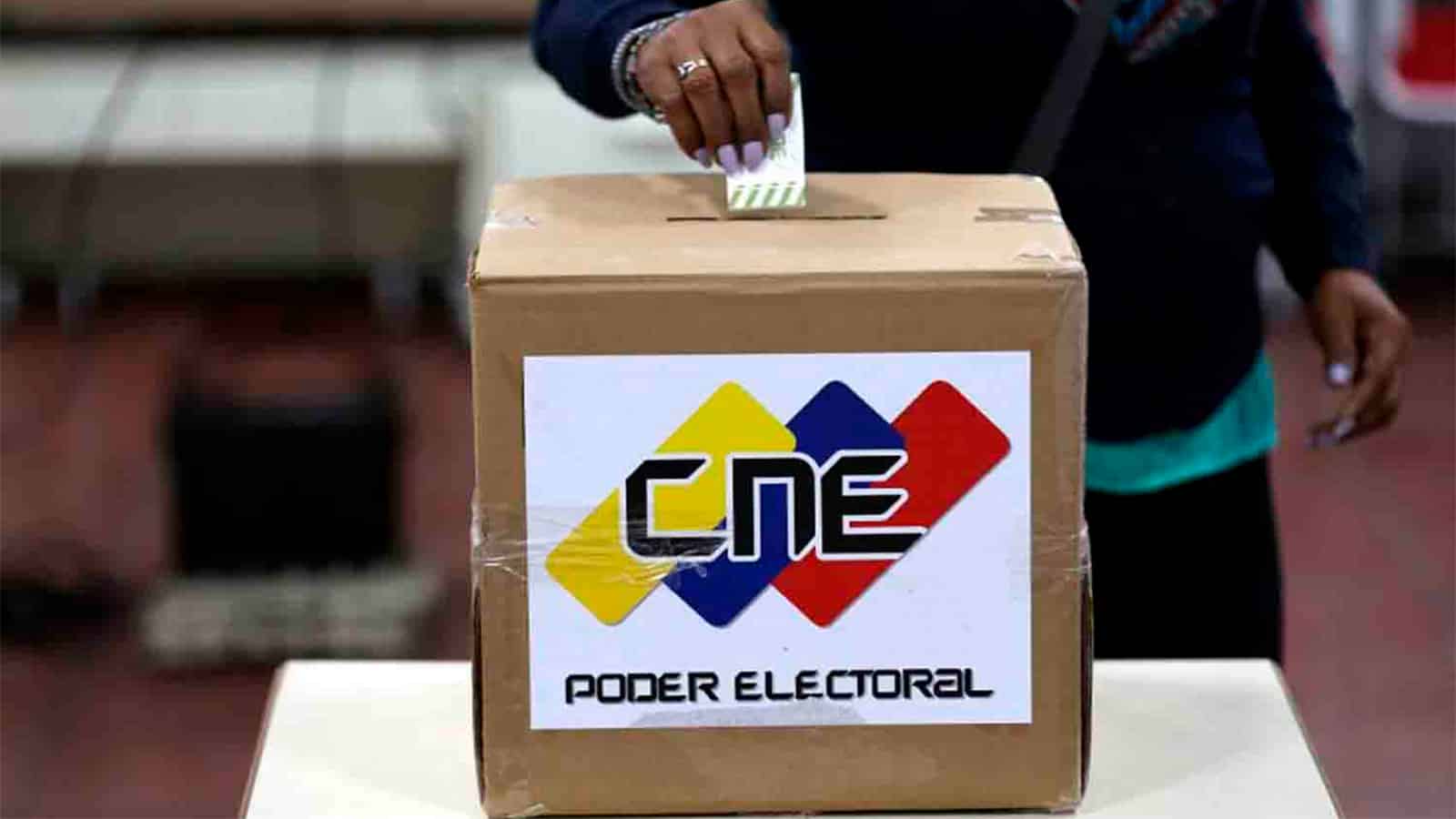 CNE anunció que máquinas de votación están en el país para el 6D