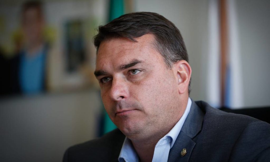 Flávio Bolsonaro, hijo del presidente de Brasil fue imputado por corrupción