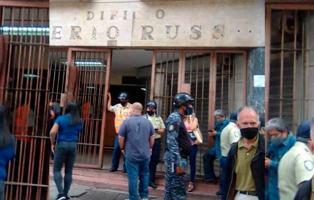 Desalojan a los invasores del edificio Saverio Russo en Caracas (+Video)