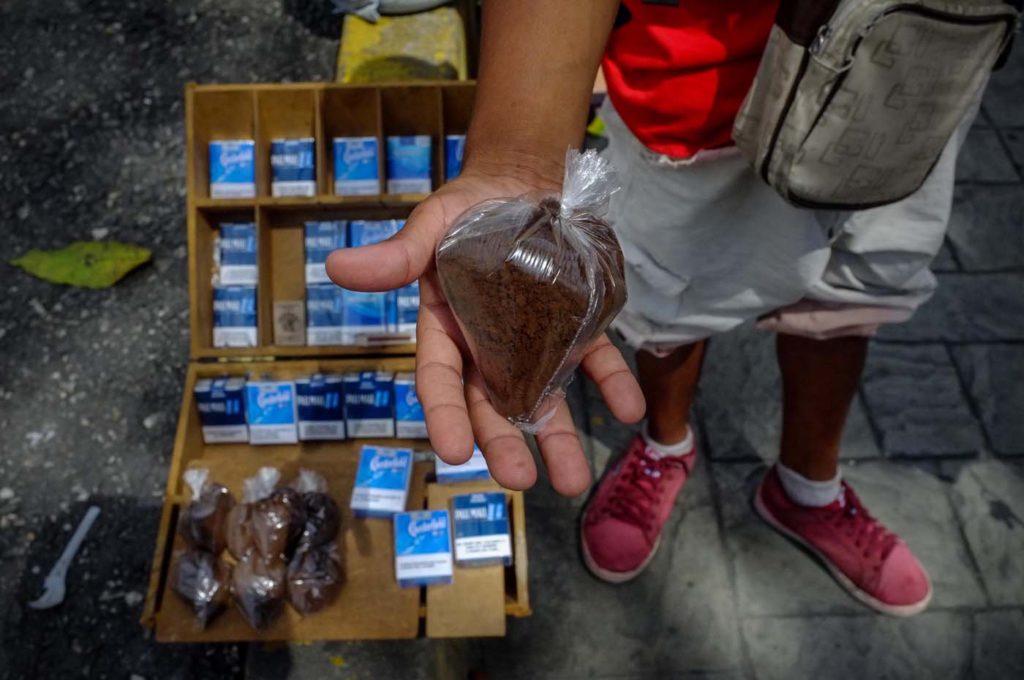 Advierten sobre la venta de café no apto para el consumo humano en Venezuela - Porlavisión