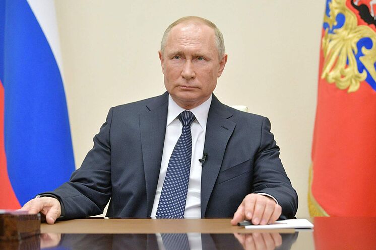 Vladimir Putin firmó ley que le dará inmunidad de por vida