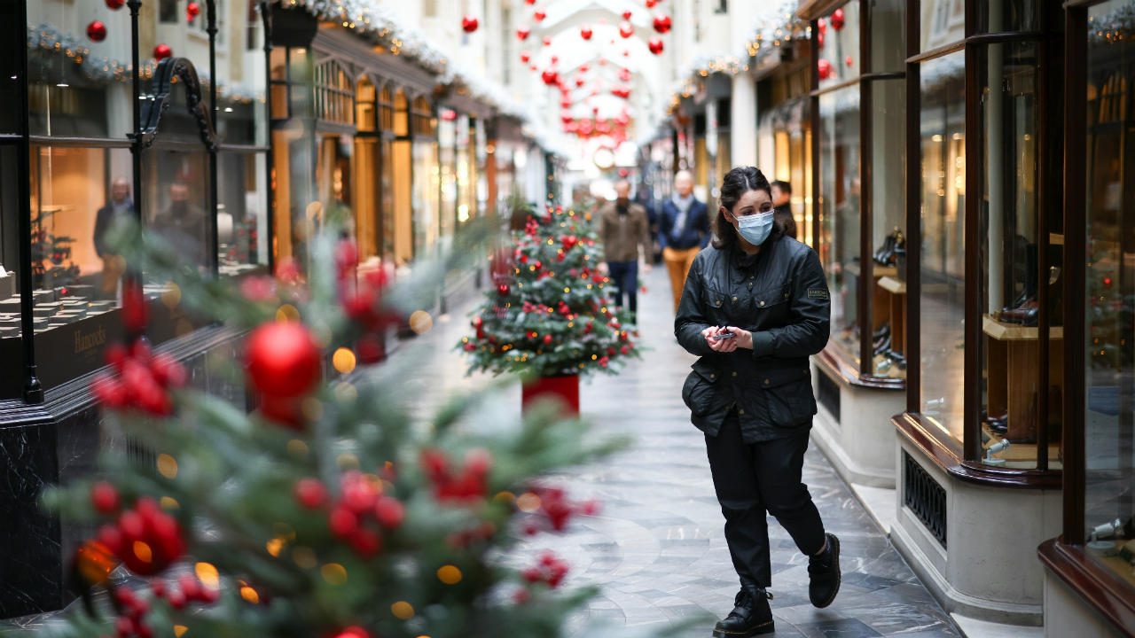 Cerrarán restaurantes, cines y museos volverán en Londres por casos de coronavirus