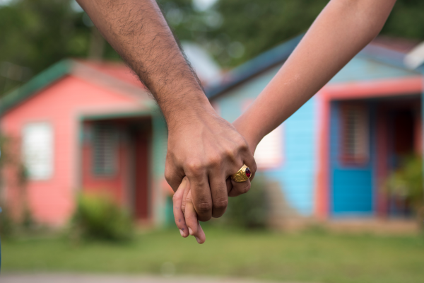 Prohíben de manera definitiva el matrimonio infantil en República Dominicana