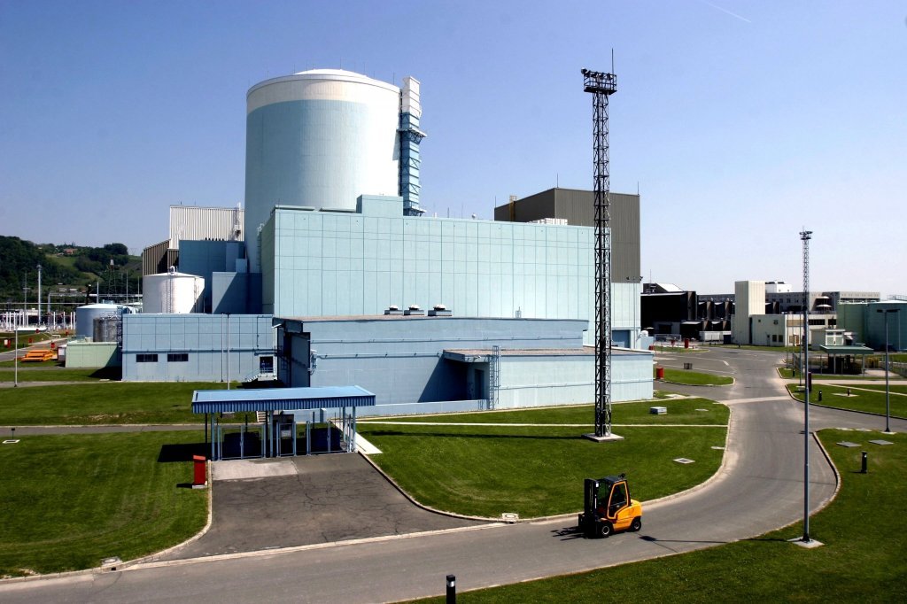 Eslovenia suspende actividad en central nuclear por terremoto en Croacia