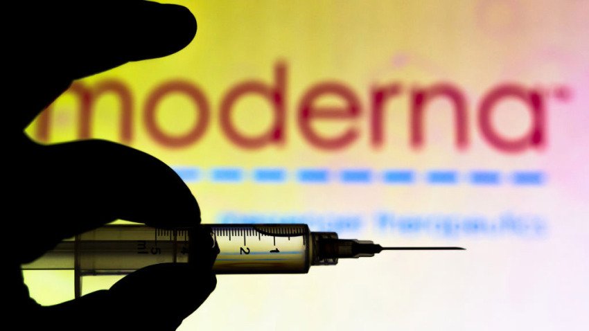 Primeras dosis de la vacuna Moderna contra covid-19 llegan a Houston