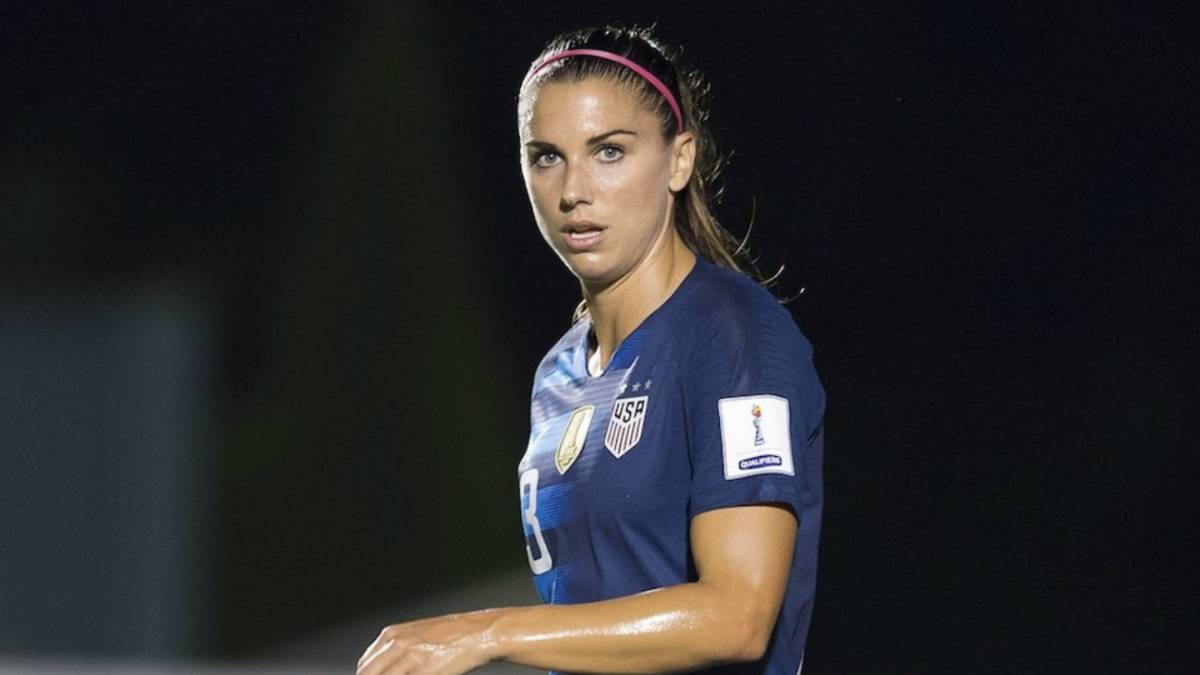 Futbolista estadouidense Alex Morgan y su familia tienen coronavirus