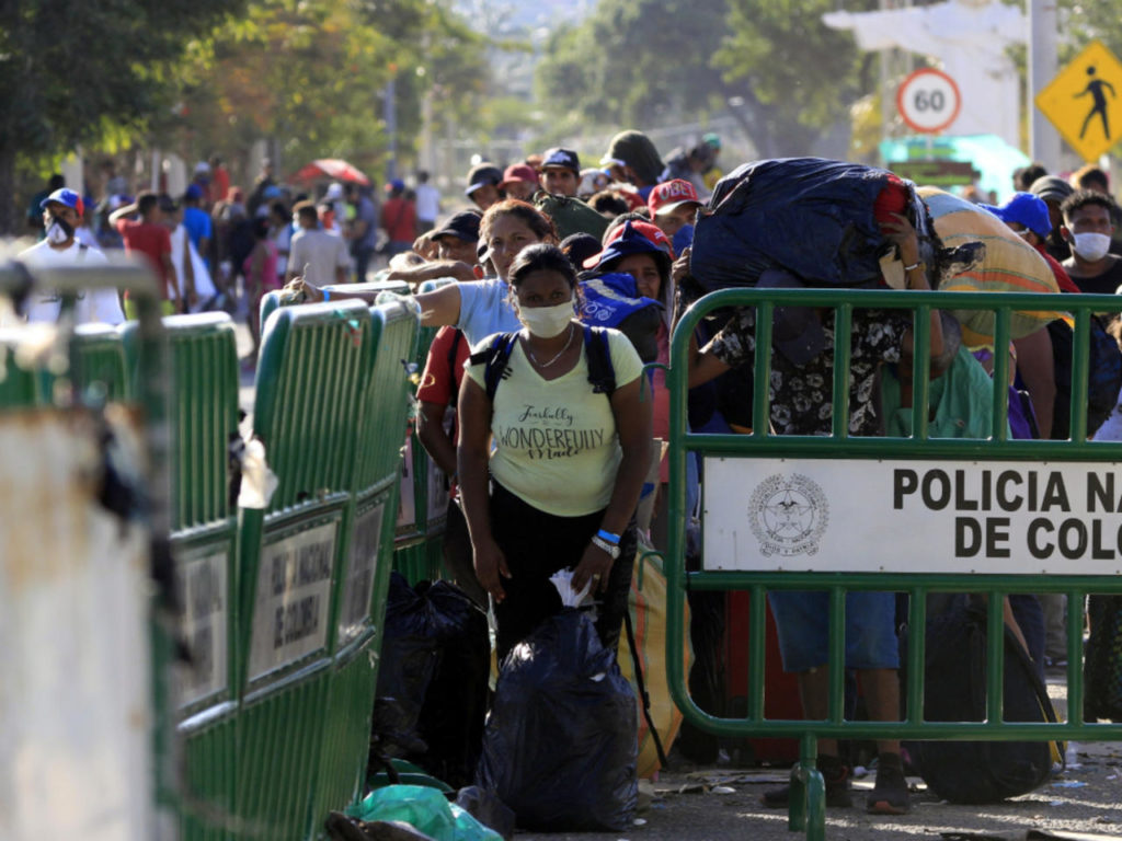 Venezolanos en Colombia podrían ser deportados si no regularicen su situación migratoria