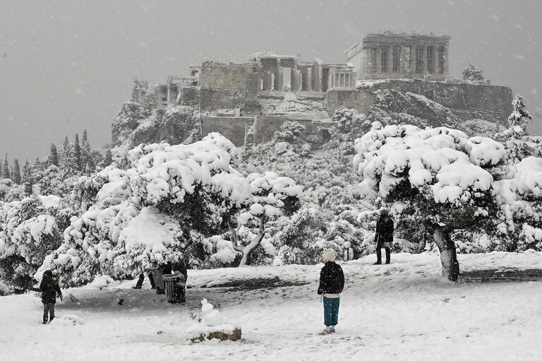 nieve grecia