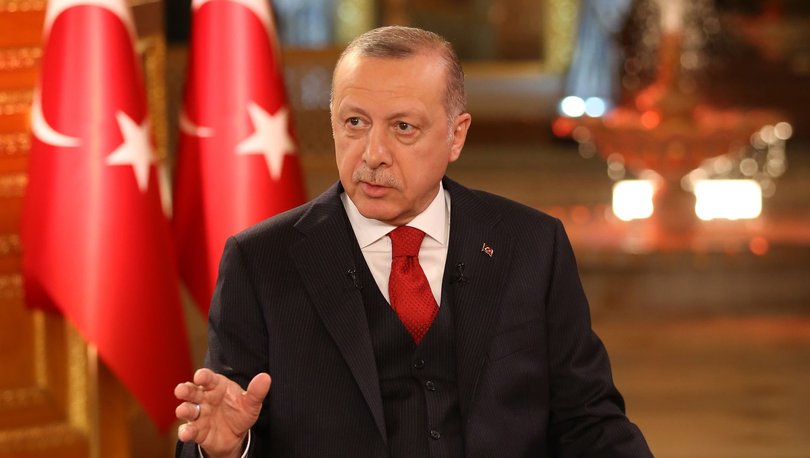 Presidente turco Recep Tayyip Erdogan acusa al movimiento LGTB de “vandalismo”