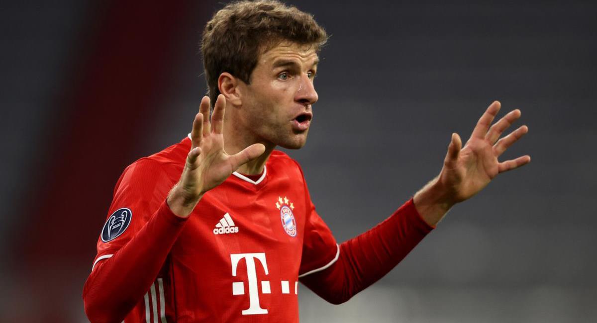 Delantero del Bayern, Thomas Müller da positivo por coronavirus