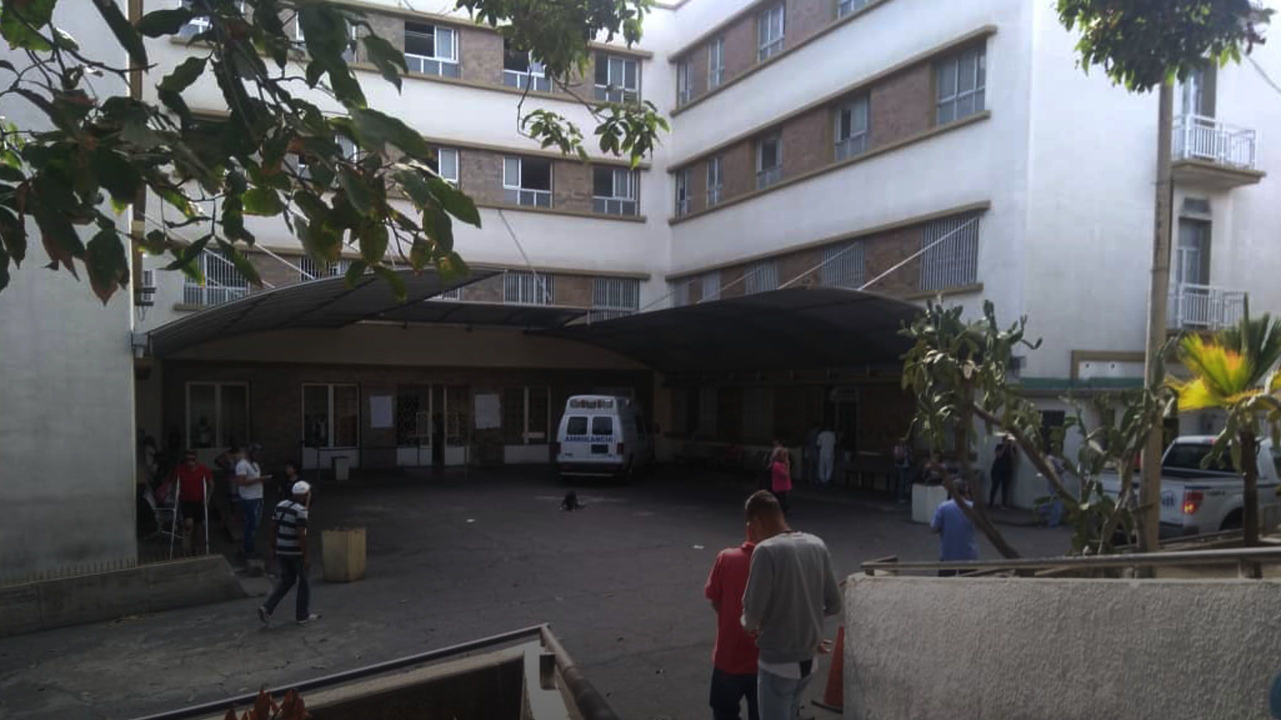 Cinco hospitales centinelas en Miranda colapsan por casos de COVID-19