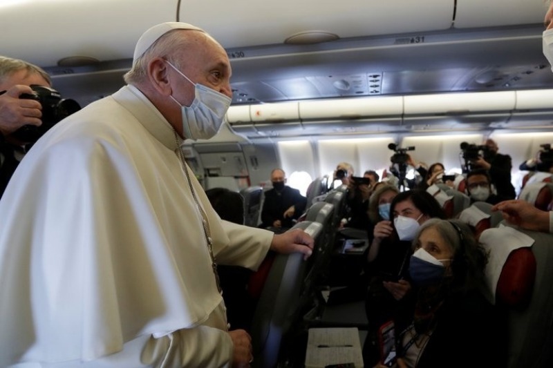 Papa Francisco inicia su histórica visita a Irak pese a la pandemia (+Fotos)