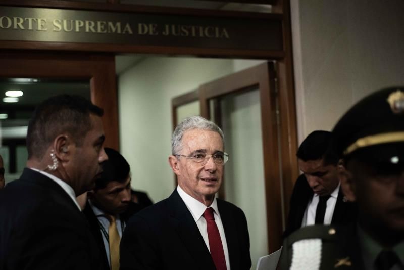 Piden preclusión del caso contra el expresidente Álvaro Uribe Vélez