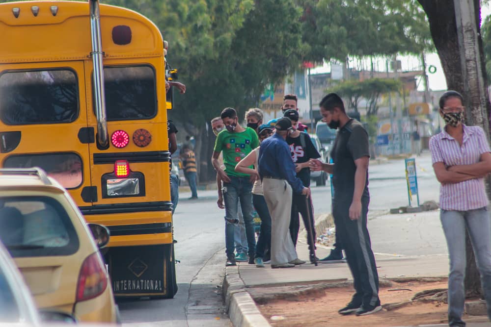 Servicio de transporte interurbano estará suspendido durante la semana de cuarentena radical