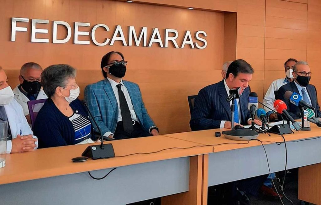 Fedecámaras presenta programa de vacunación contra el covid-19