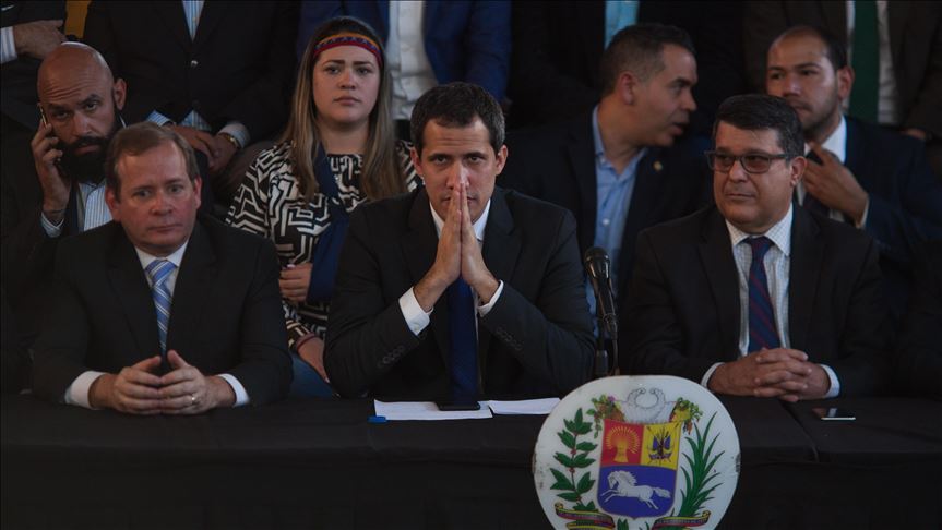 Diputados de la AN de Guaidó condenan desaprobación de vacunas de AstraZeneca en Venezuela