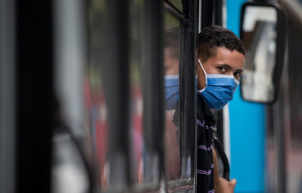 Registran 21 personas fallecidas por covid-19 y detectan 1.009 contagios en Venezuela