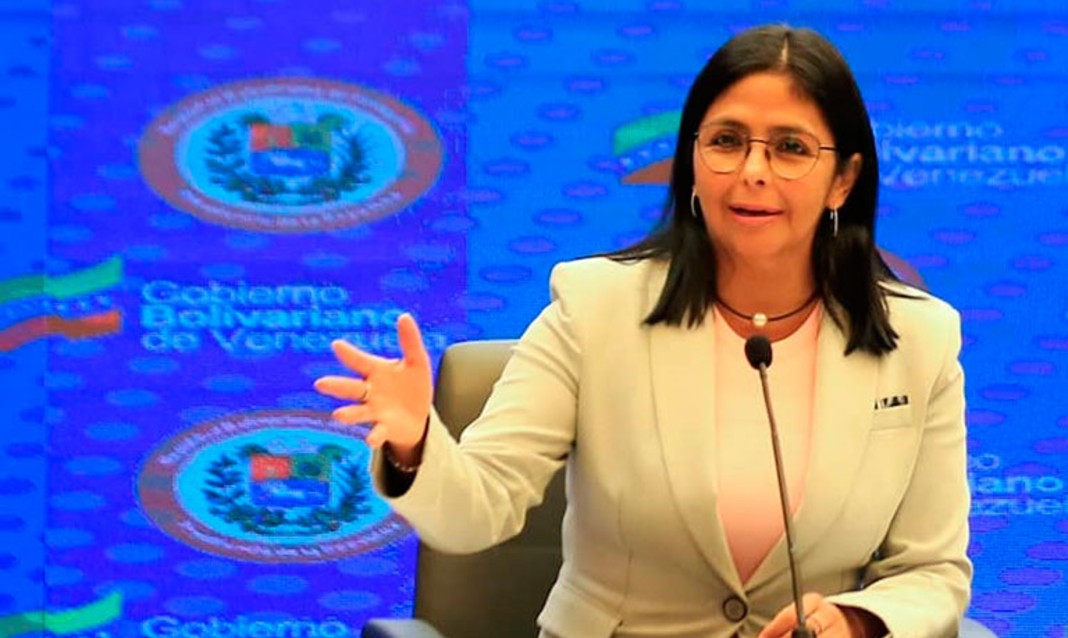 Delcy Rodríguez anuncia que Venezuela producirá la vacuna cubana Abdala