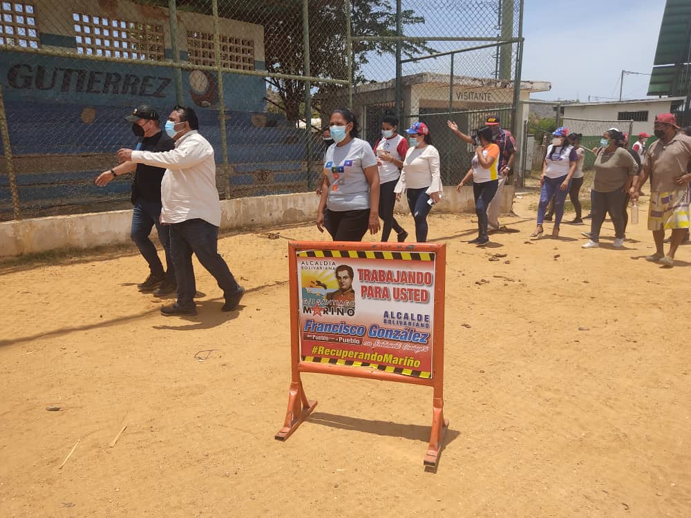 Alcalde de Mariño inició recuperación del estadio de beisbol de Palguarime