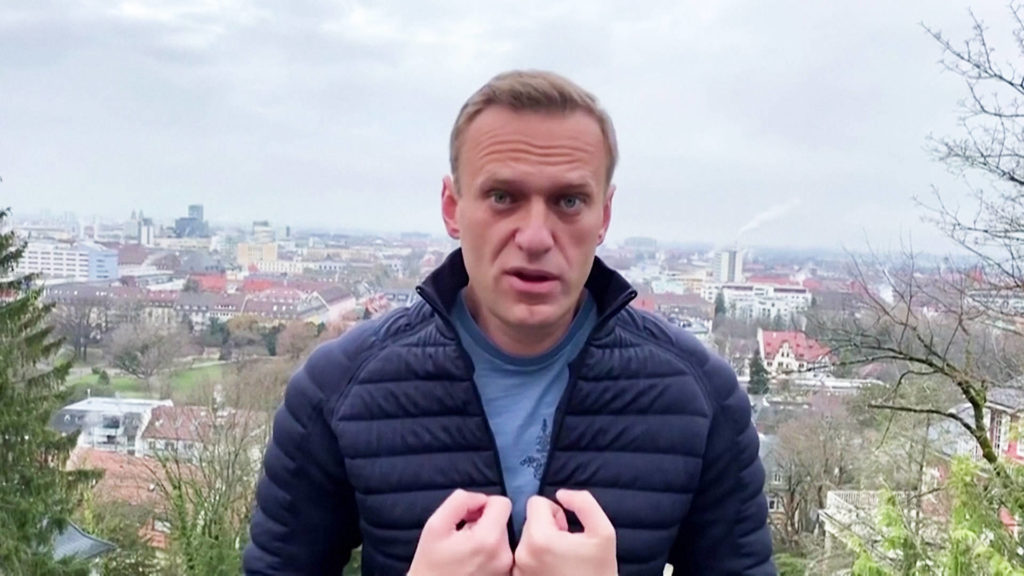 Opositor ruso Alexei Navalny levanta la huelga de hambre en la cárcel