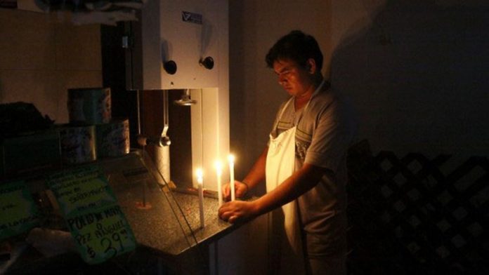 Reportan que varios estados del país amanecieron sin luz la mañana de este #12Abr