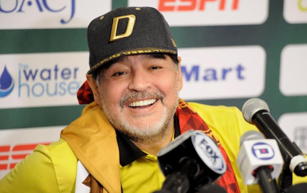 Imputan a siete miembros del equipo médico de Maradona por homicidio simple