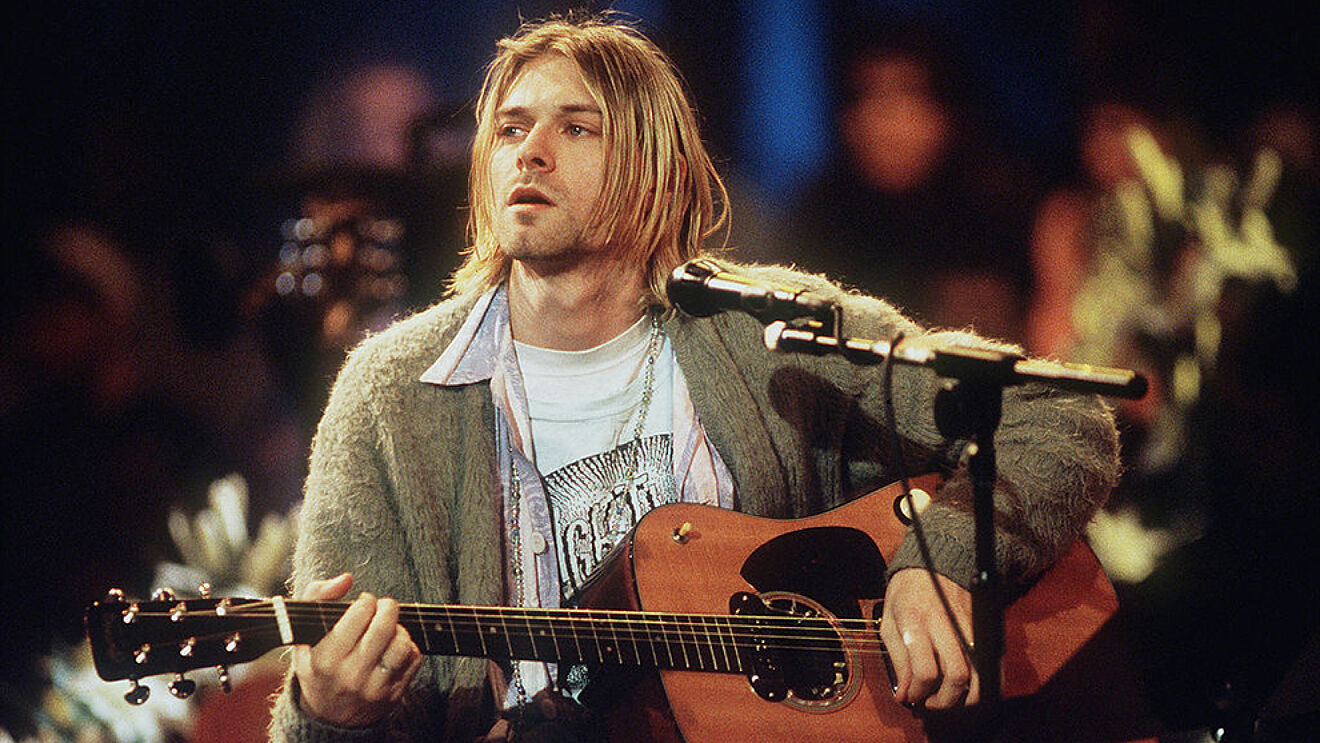 Mechones del cabello de Kurt Cobain fueron vendidos por 14.145 dólares