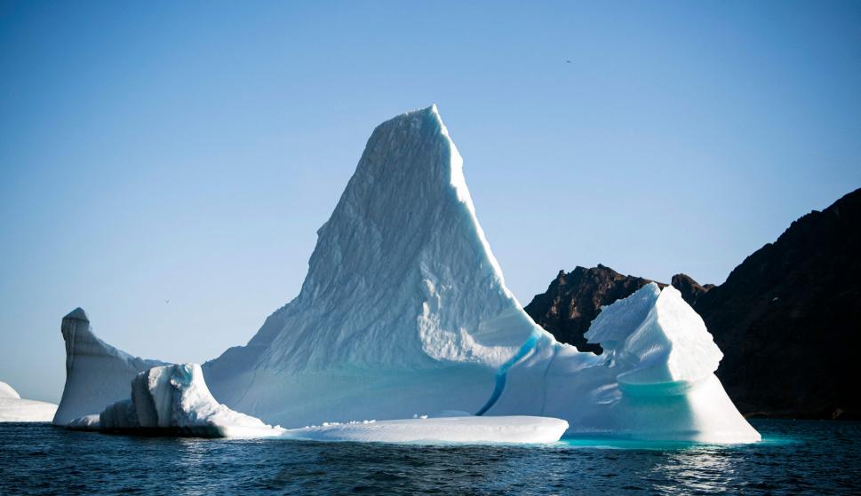 Anuncian que el iceberg más grande del mundo se separa de la Antártida
