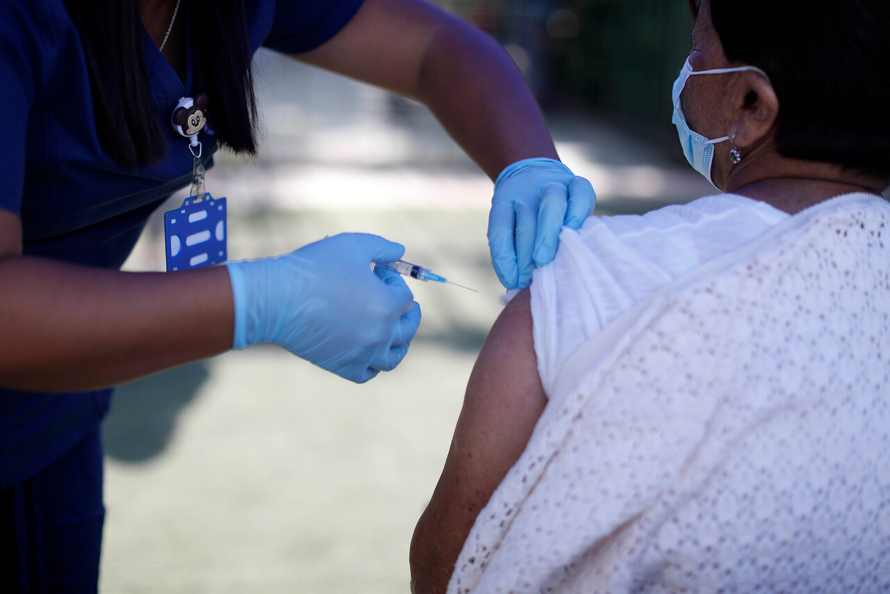 Venezolanos en Madrid recibirán vacuna contra COVID-19 sin importar estatus migratorio